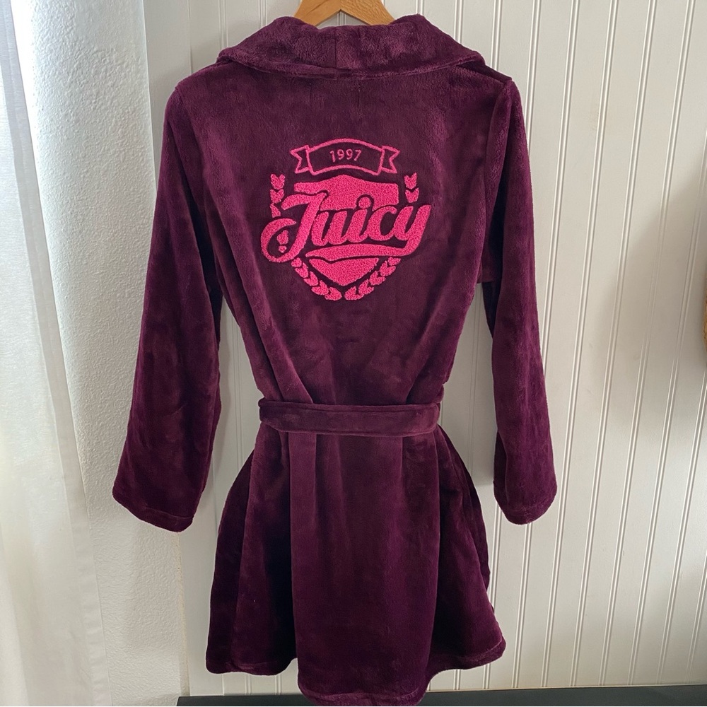 Juicy Couture Women’s Robe Purple Soft Plush Velour Bath Sleepwear L/XL NWT